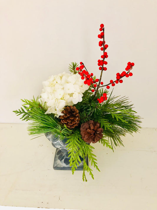 Small Holiday Arrangement